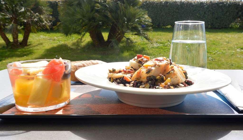 Hotel Kyriad La Rochelle Centre Ville Restaurant billede