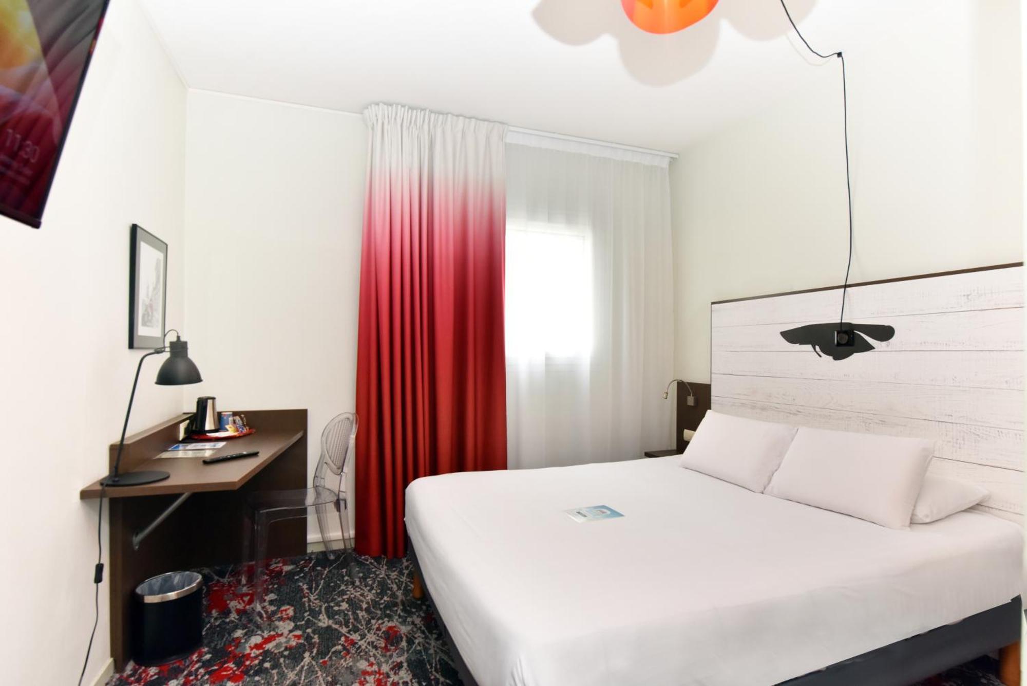 Hotel Kyriad La Rochelle Centre Ville Eksteriør billede