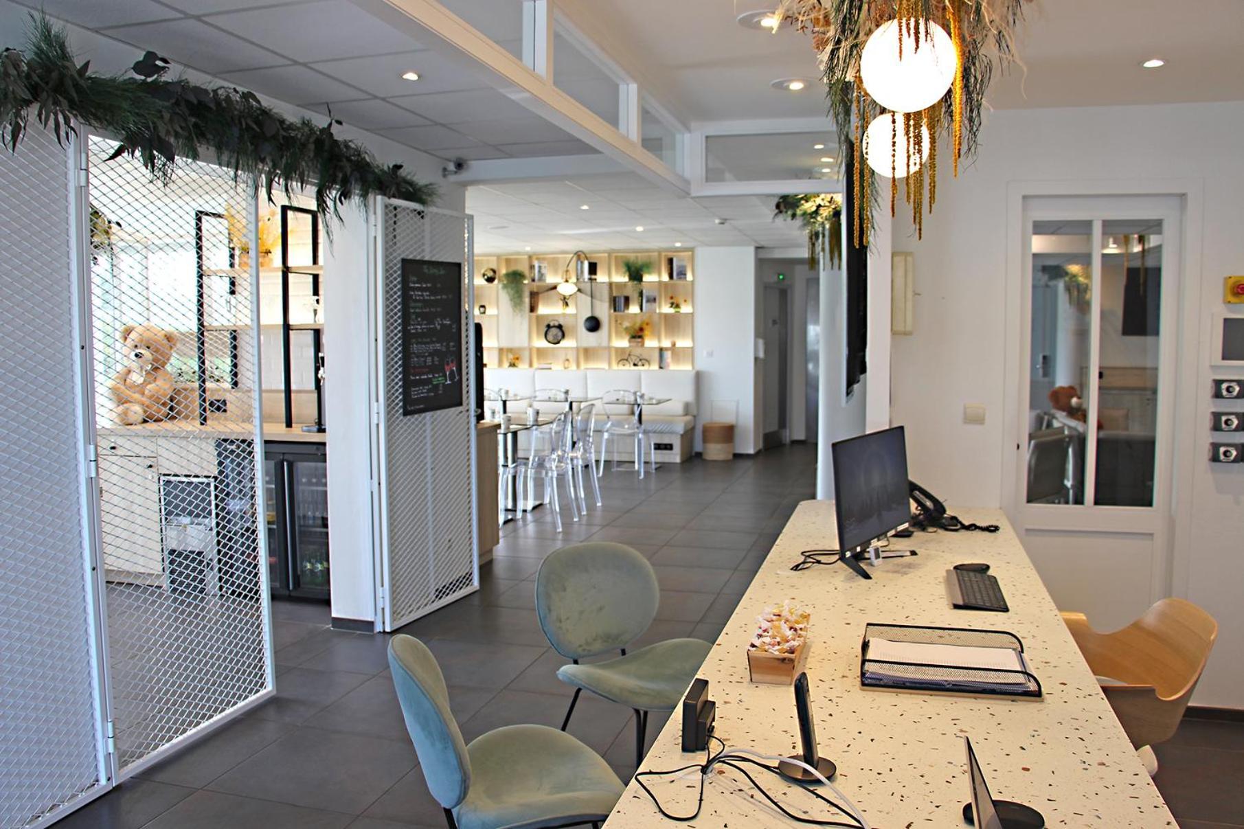 Hotel Kyriad La Rochelle Centre Ville Eksteriør billede